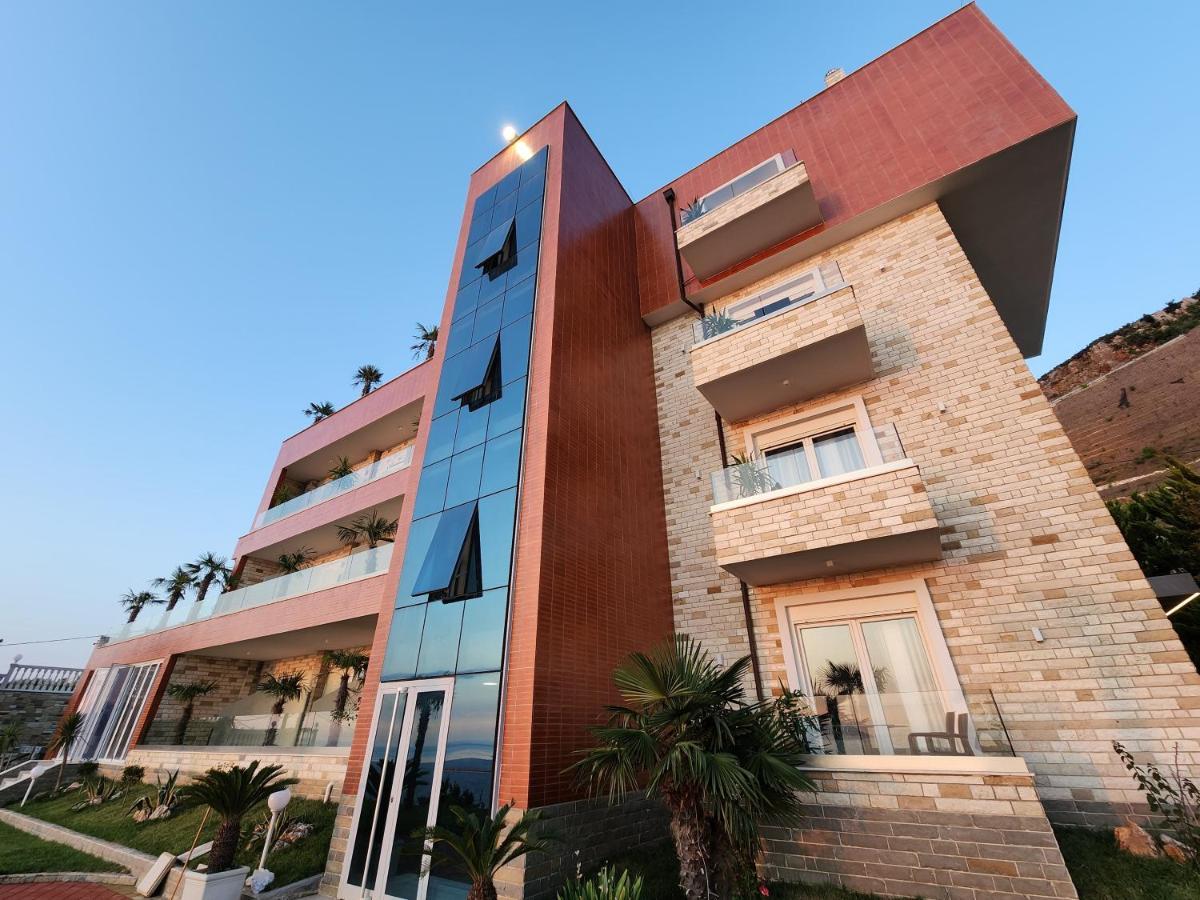Festim Villa Hotel Kanine 外观 照片