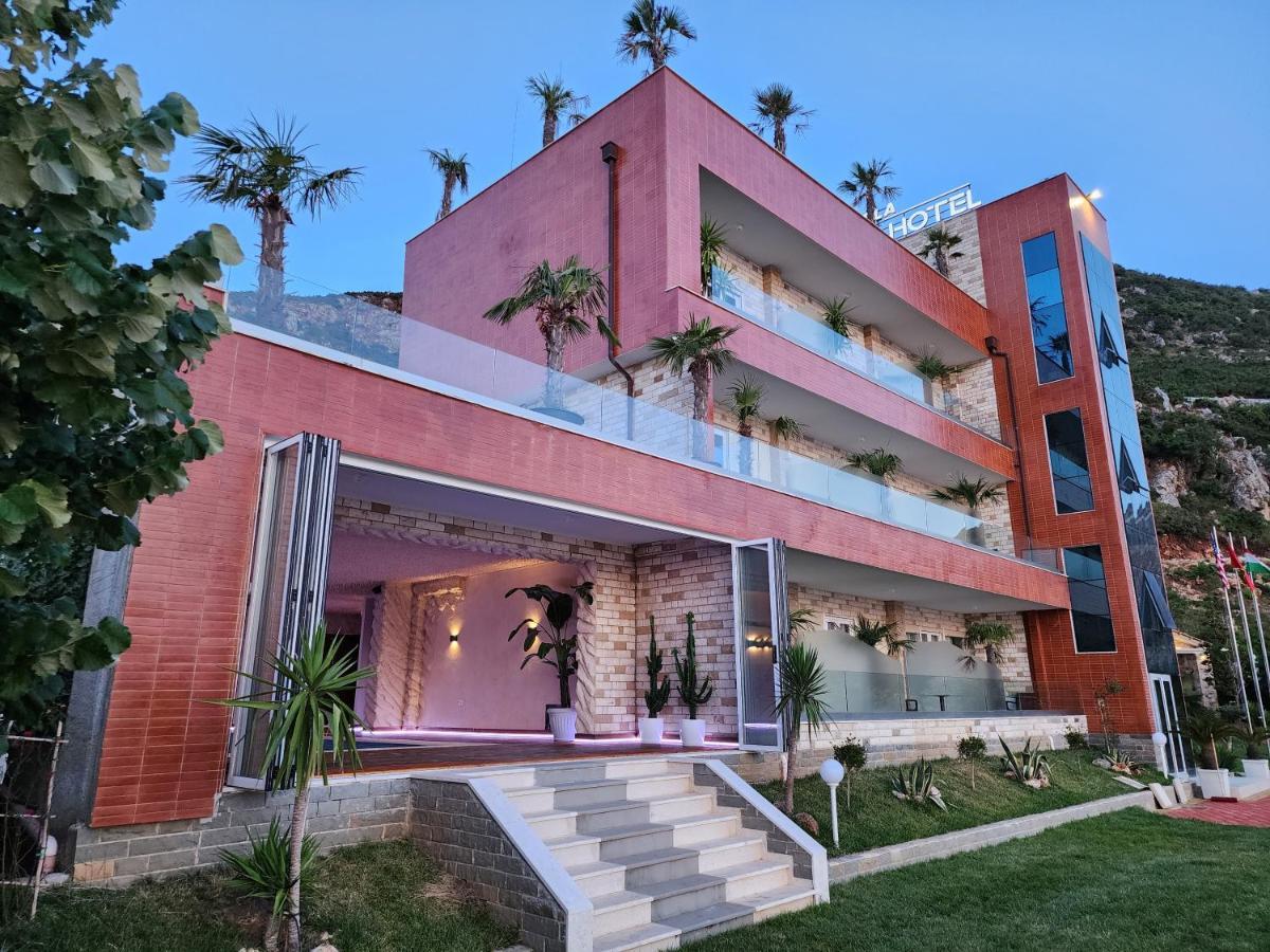 Festim Villa Hotel Kanine 外观 照片