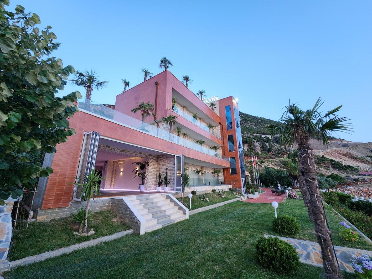 Festim Villa Hotel Kanine 外观 照片