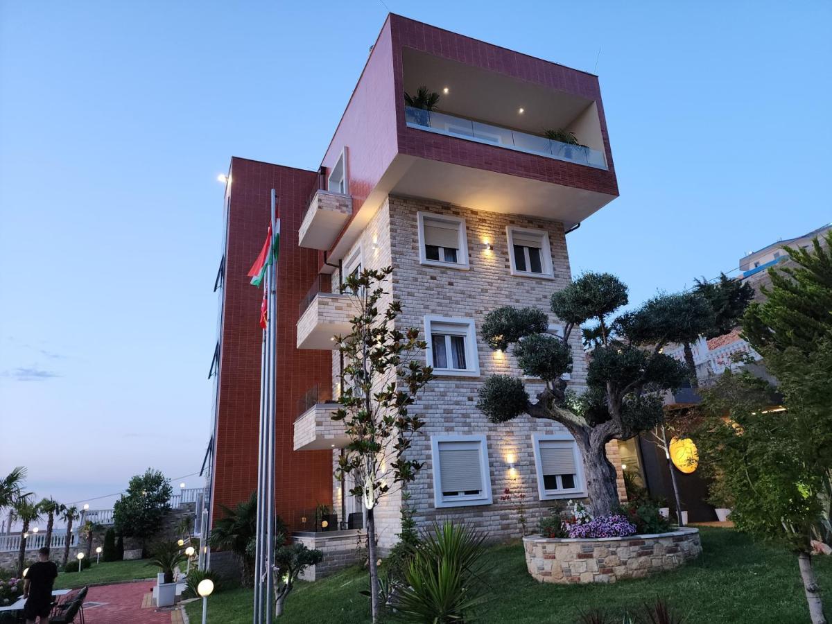 Festim Villa Hotel Kanine 外观 照片