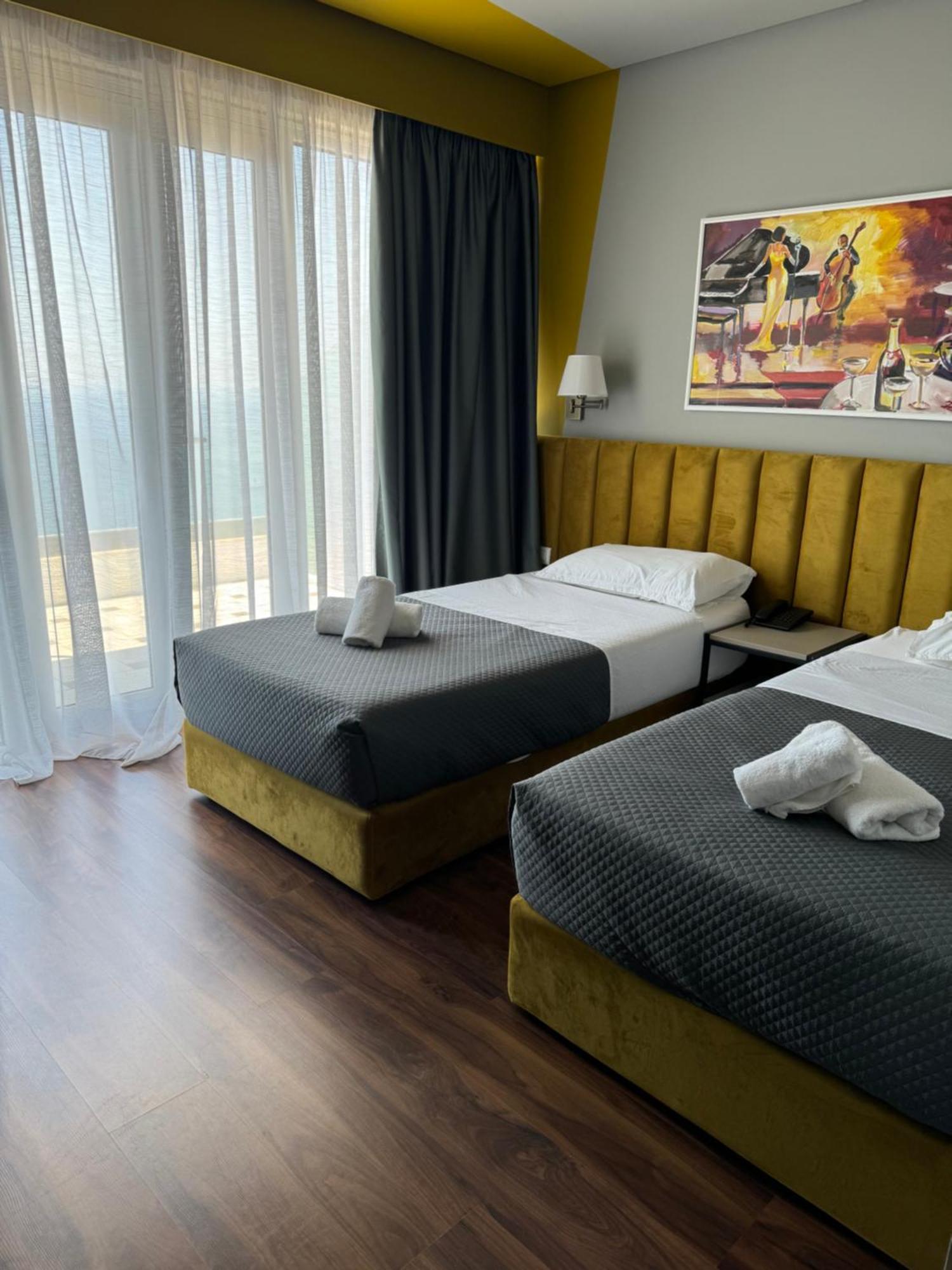 Festim Villa Hotel Kanine 外观 照片