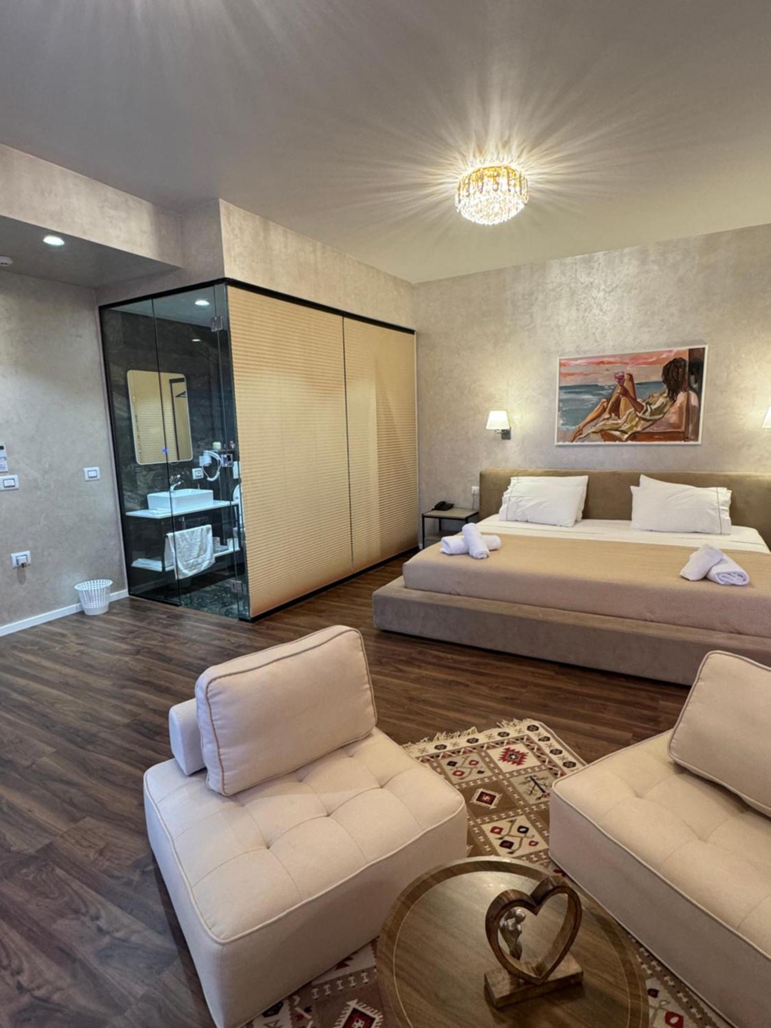 Festim Villa Hotel Kanine 外观 照片